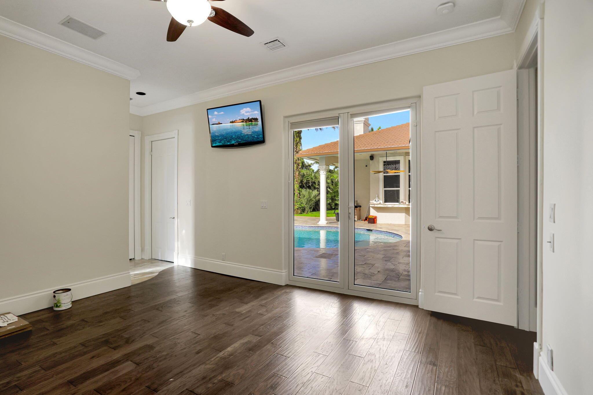 PINE TREE ESTATES - Residential