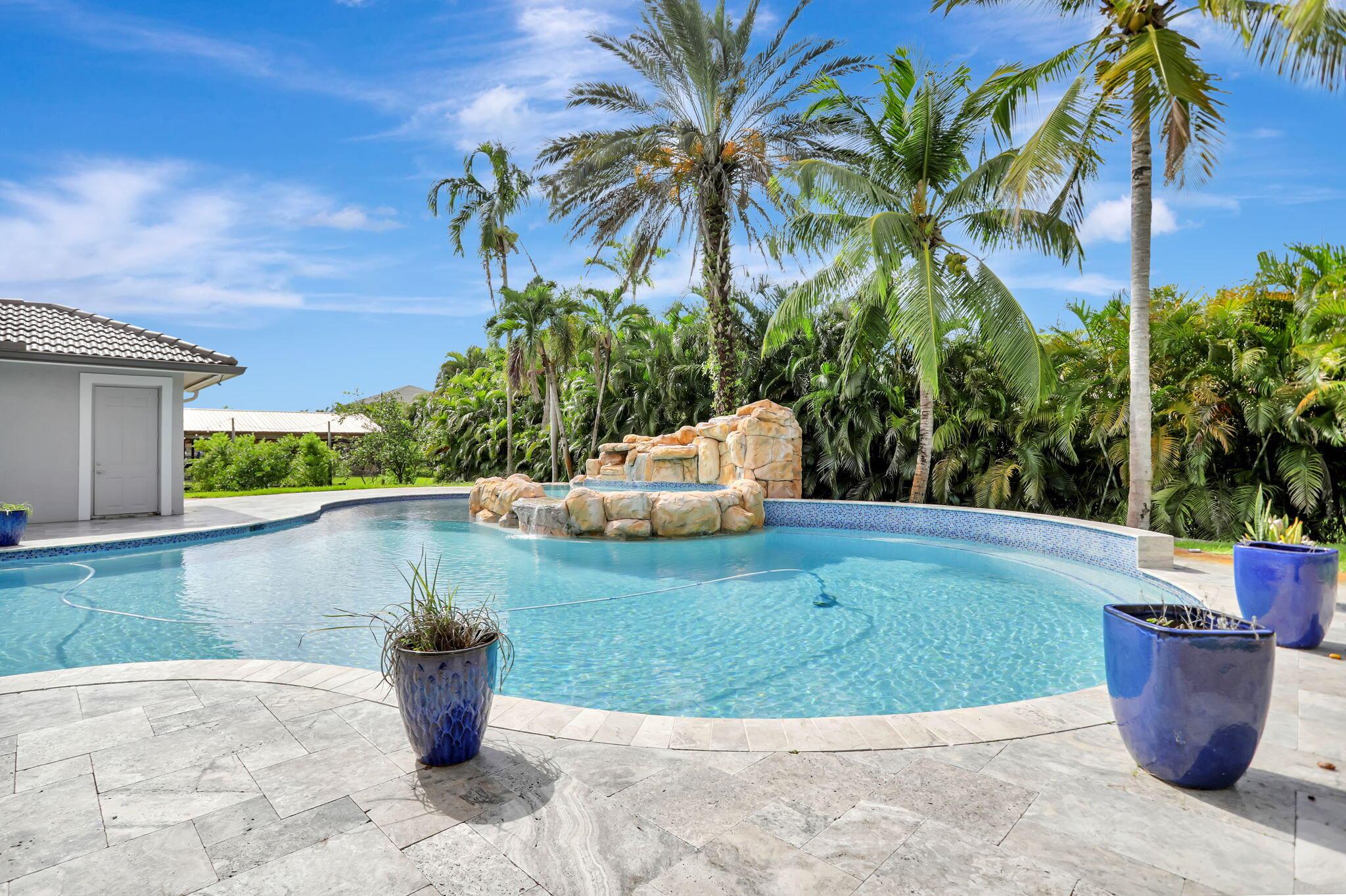 PINE TREE ESTATES - Residential