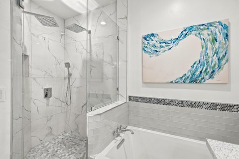 Tiny photo for 1115 PAPAYA Street, Hollywood, FL 33019 (MLS # B26080692)