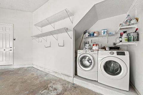 Tiny photo for 1115 PAPAYA Street, Hollywood, FL 33019 (MLS # B26080692)