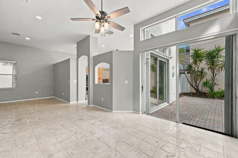 Tiny photo for 1115 PAPAYA Street, Hollywood, FL 33019 (MLS # B26080692)