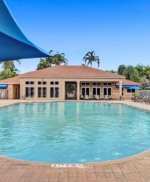 Tiny photo for 1115 PAPAYA Street, Hollywood, FL 33019 (MLS # B26080692)