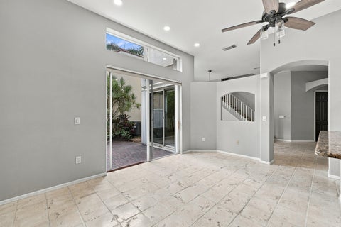 Tiny photo for 1115 PAPAYA Street, Hollywood, FL 33019 (MLS # B26080692)