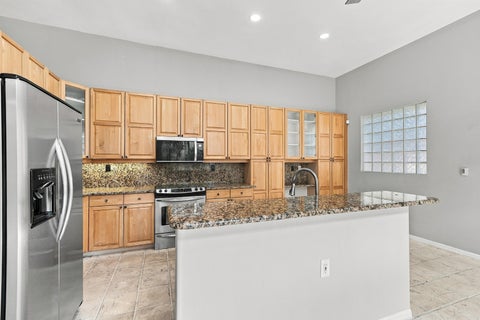 Tiny photo for 1115 PAPAYA Street, Hollywood, FL 33019 (MLS # B26080692)