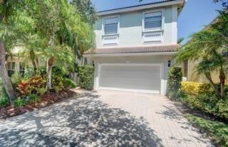 Photo of 1115 PAPAYA Street, Hollywood, FL 33019 (MLS # B26080692)