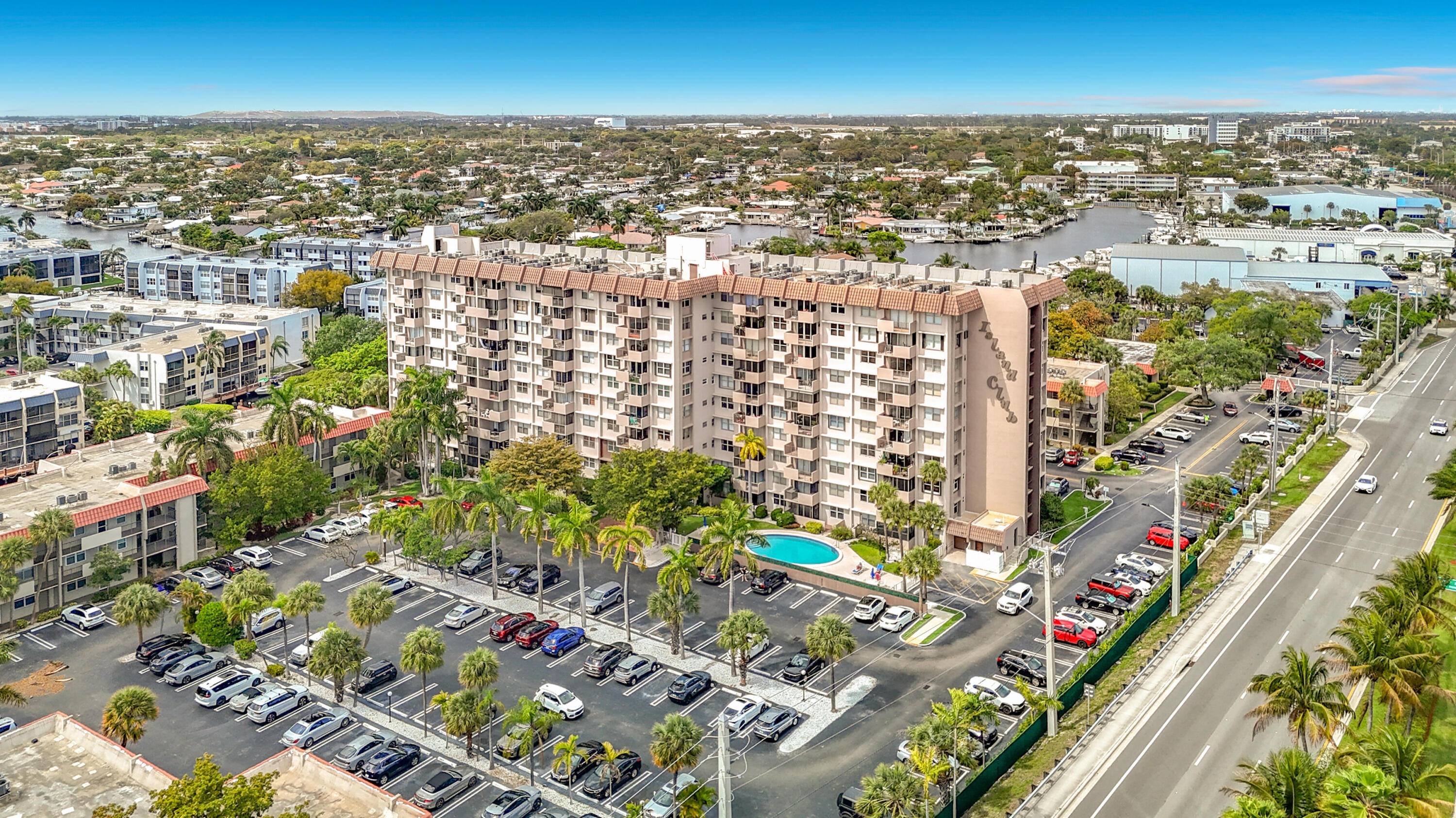 ISLAND CLUB TWO CONDO - Residential