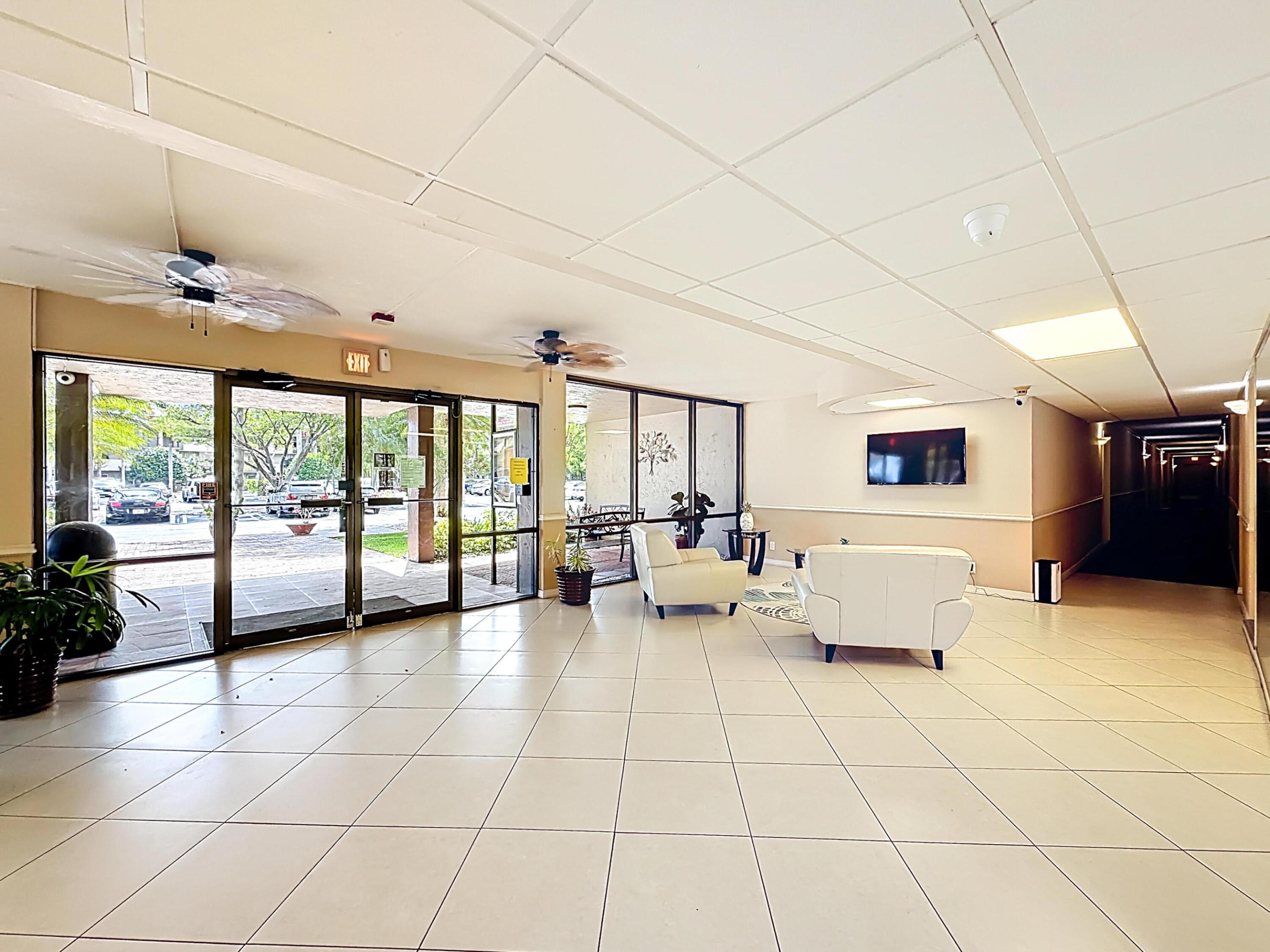 ISLAND CLUB TWO CONDO - Residential