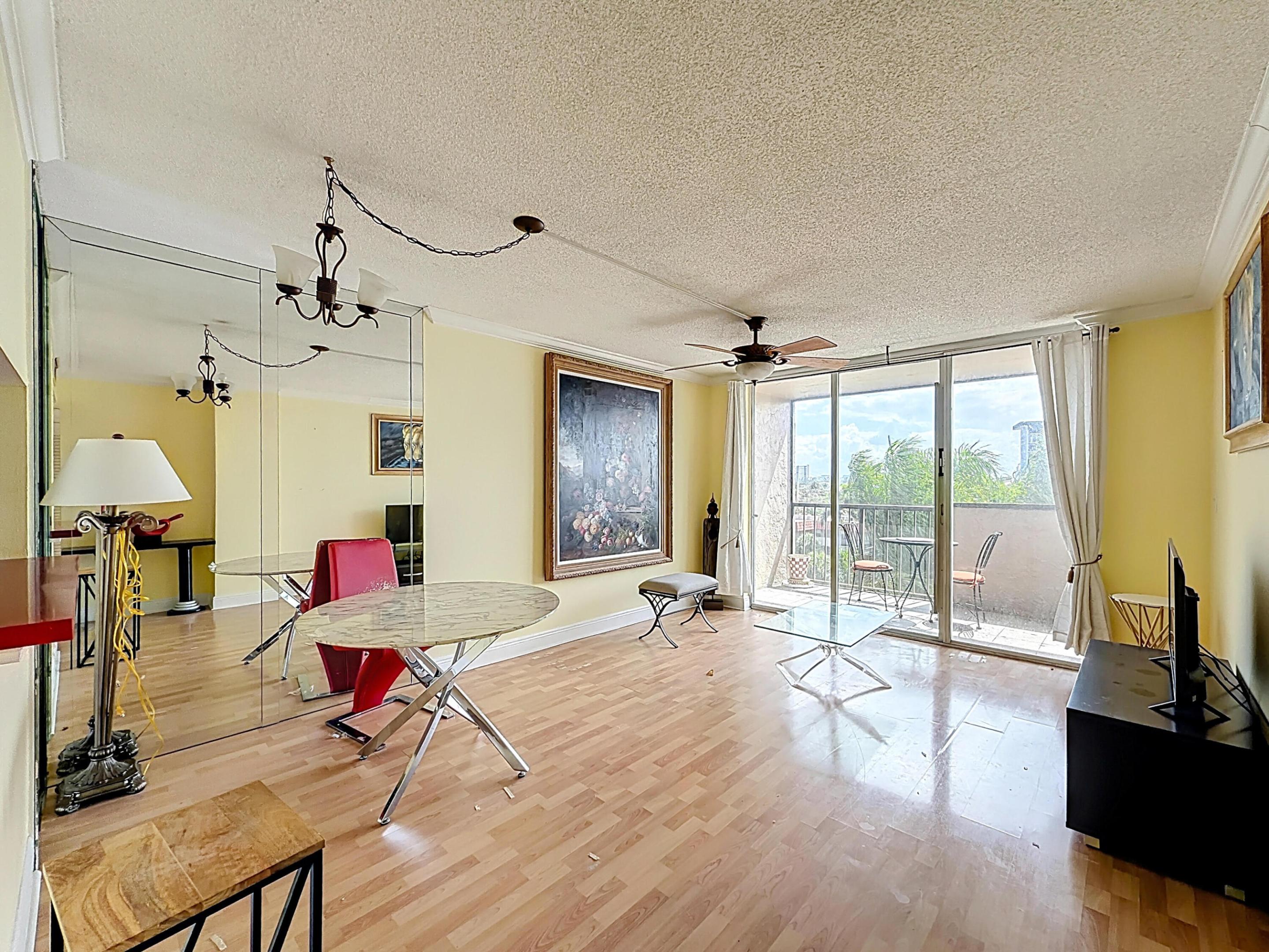 ISLAND CLUB TWO CONDO - Residential