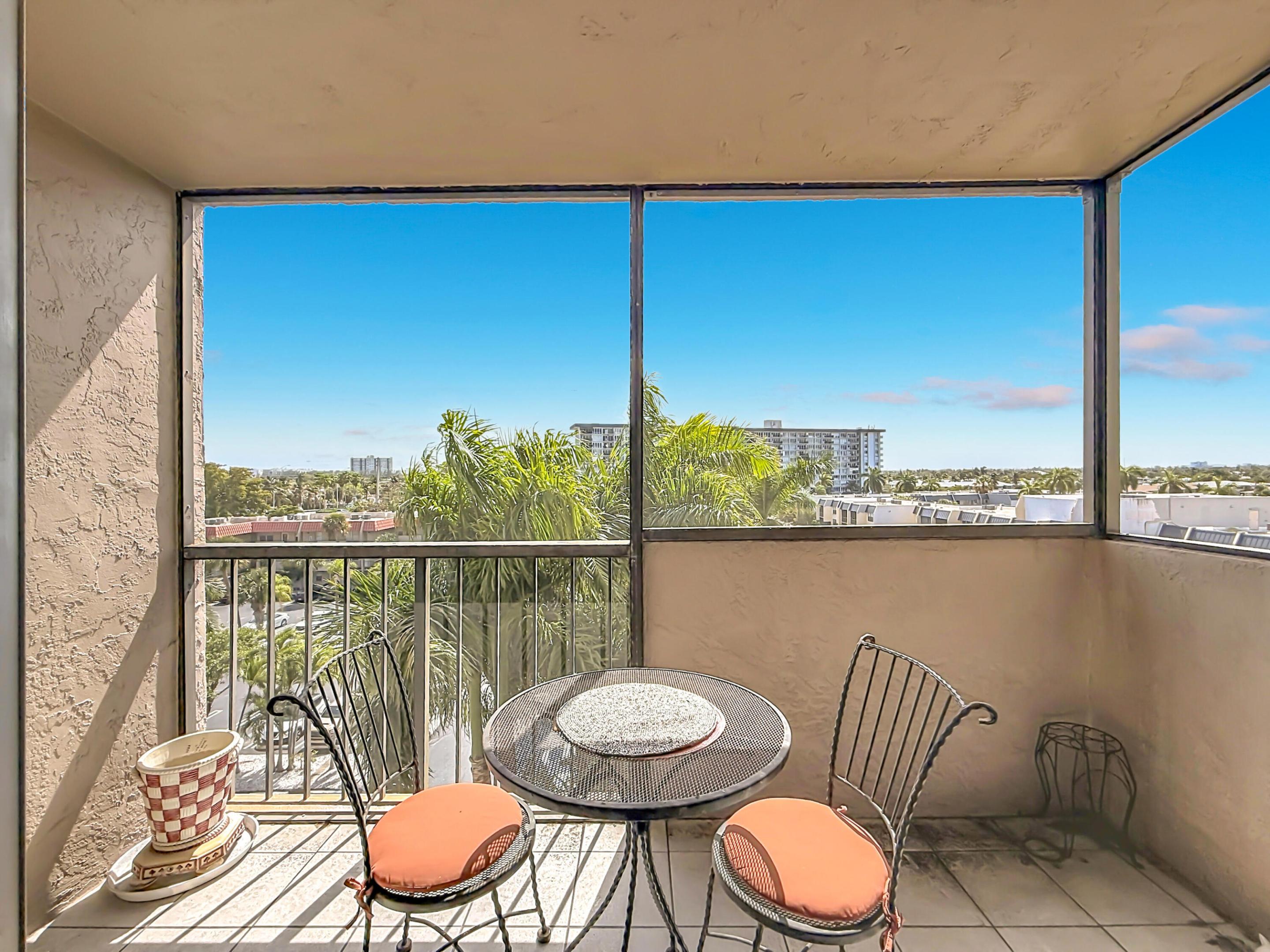 ISLAND CLUB TWO CONDO - Residential