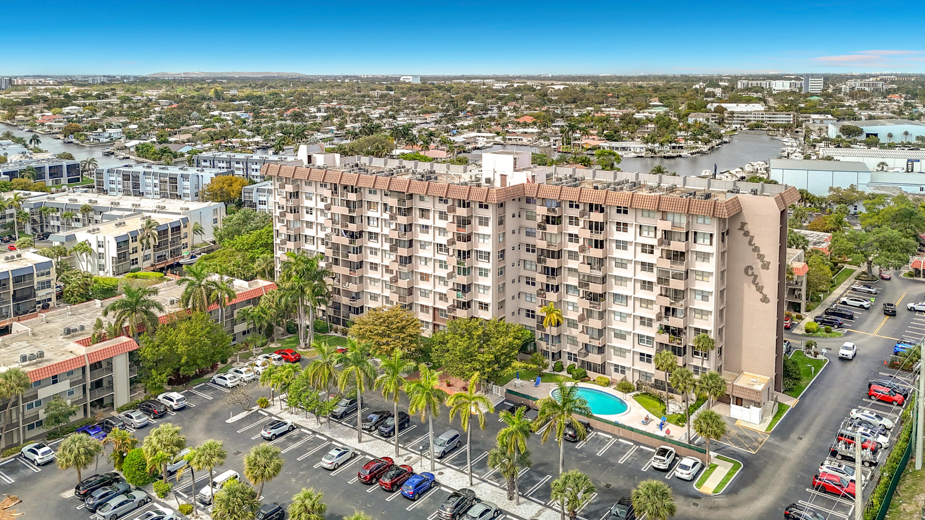 ISLAND CLUB TWO CONDO - Residential