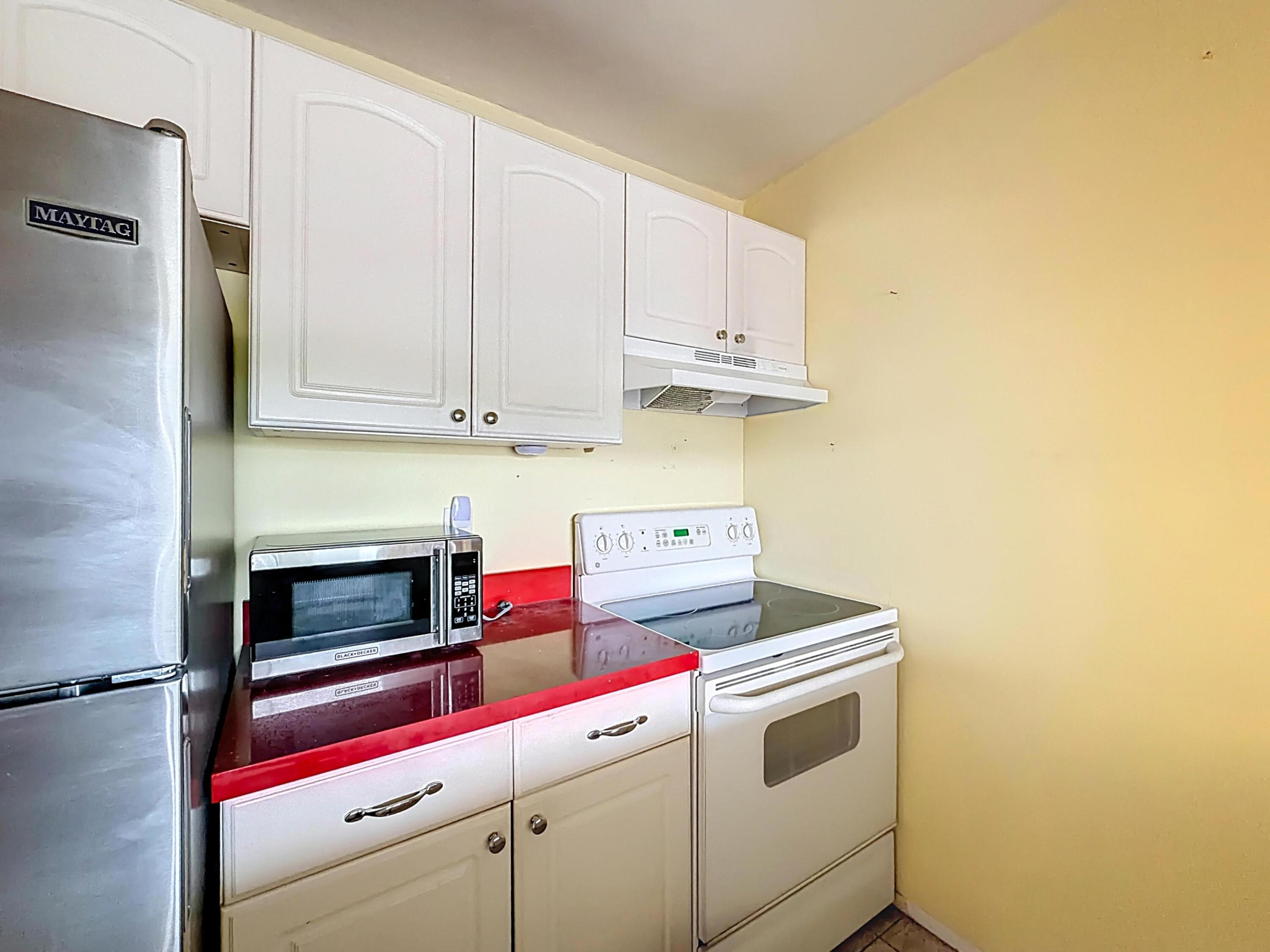 ISLAND CLUB TWO CONDO - Residential