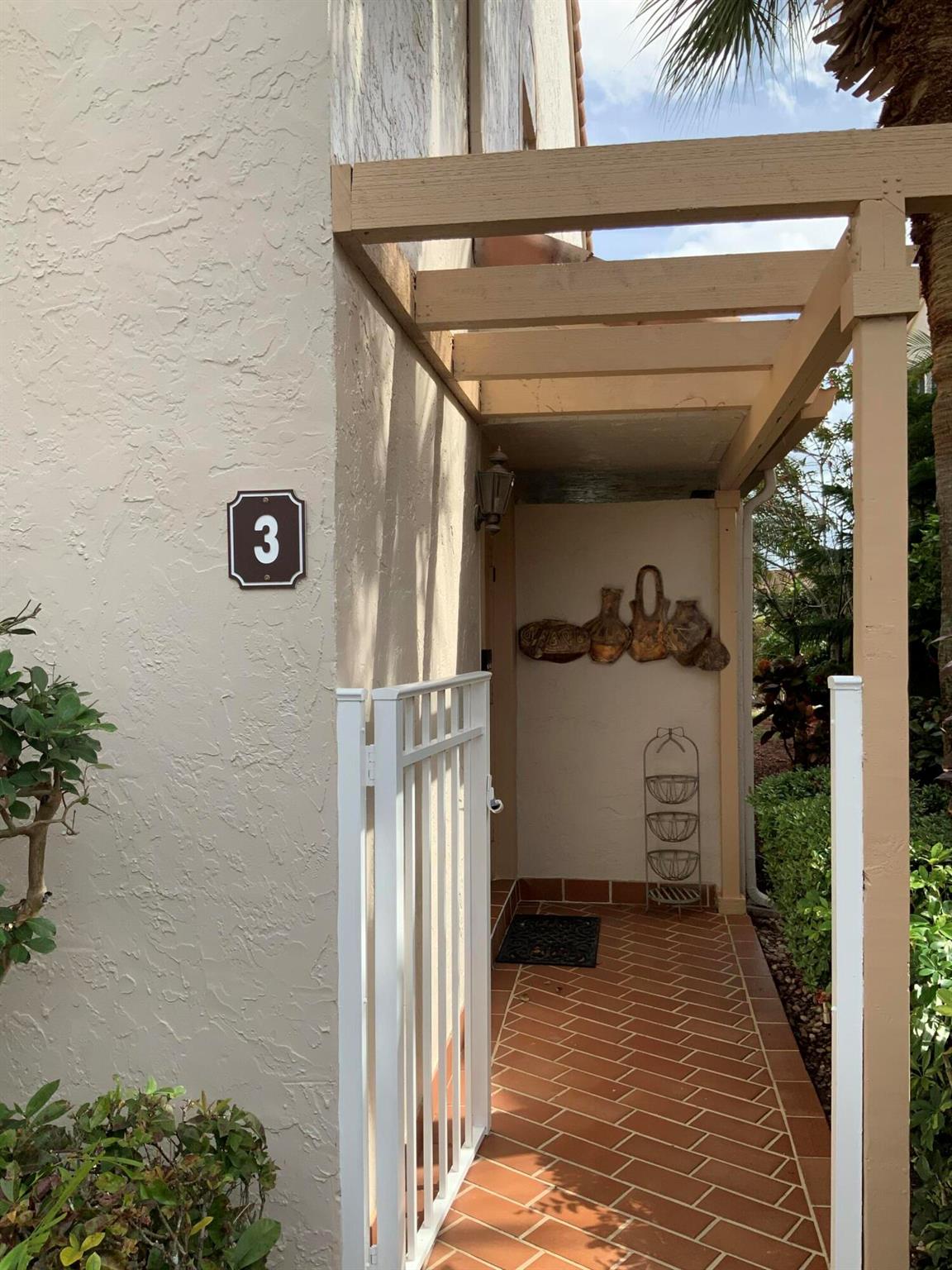 EMERALD POINTE CONDO - Residential