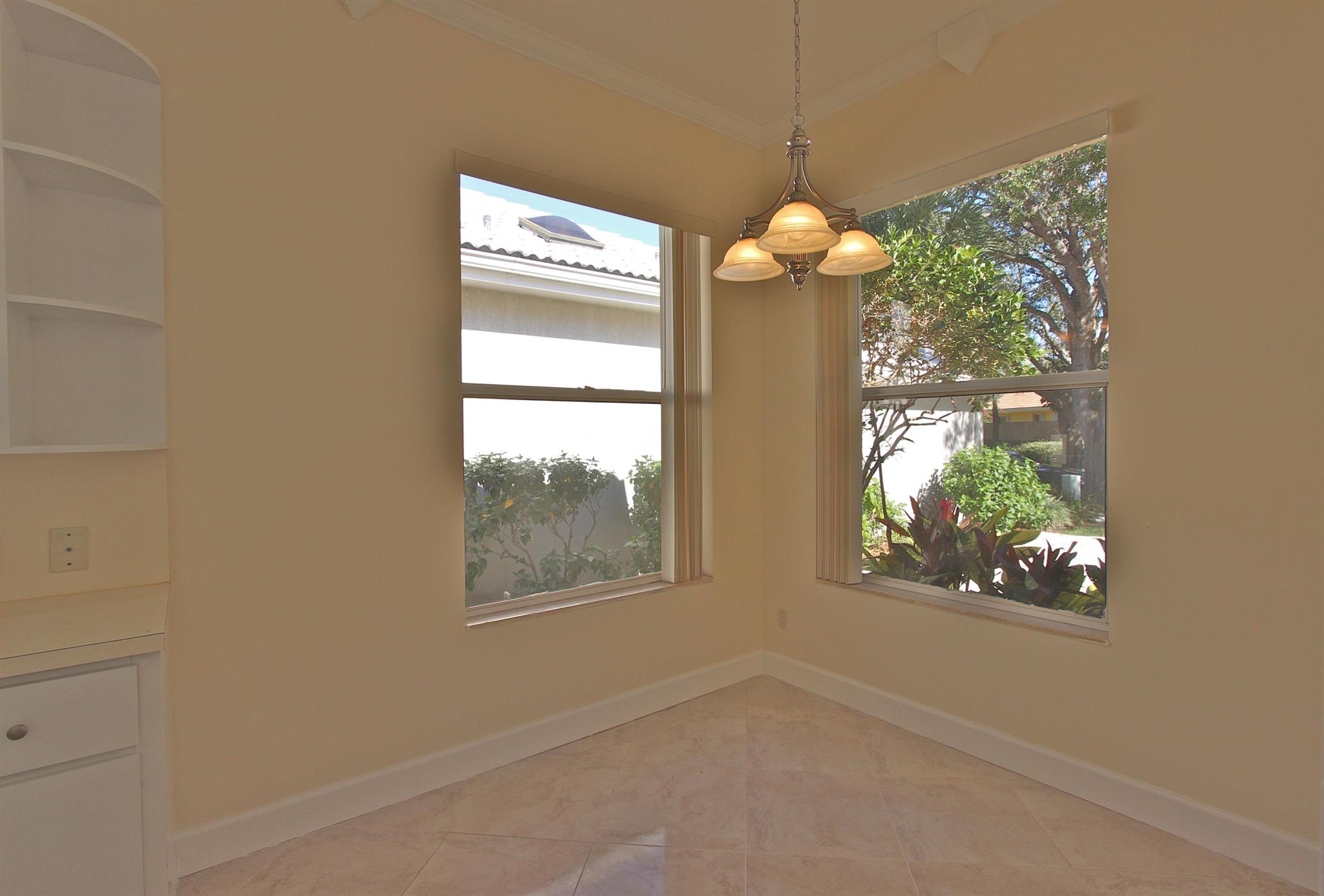 Hamptons At Maplewood - Residential Lease