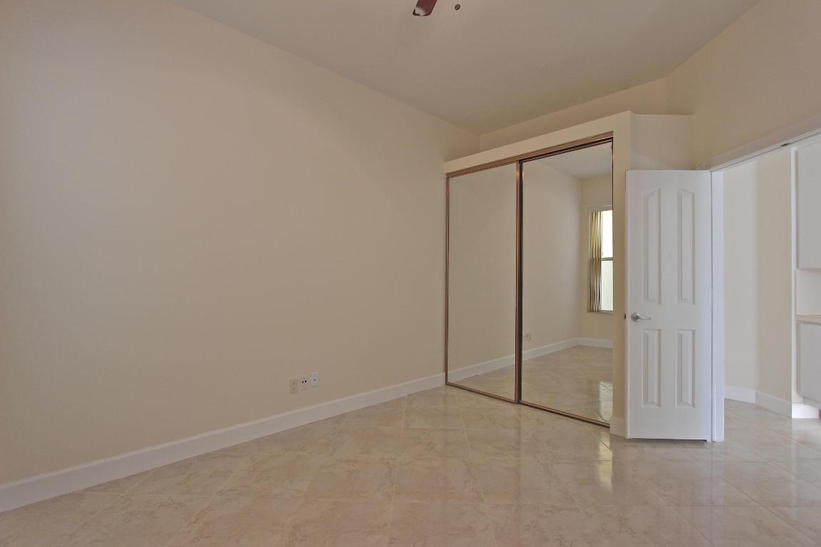 Hamptons At Maplewood - Residential Lease