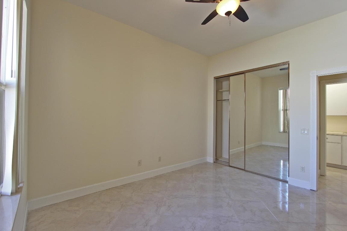 Hamptons At Maplewood - Residential Lease