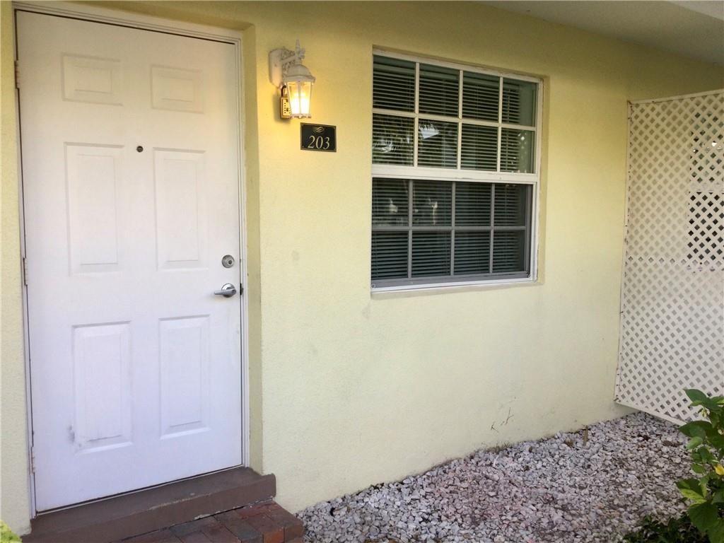 Photo of 2660 NE 8th Avenue #203, Wilton Manors, FL 33334 (MLS # F10528921)