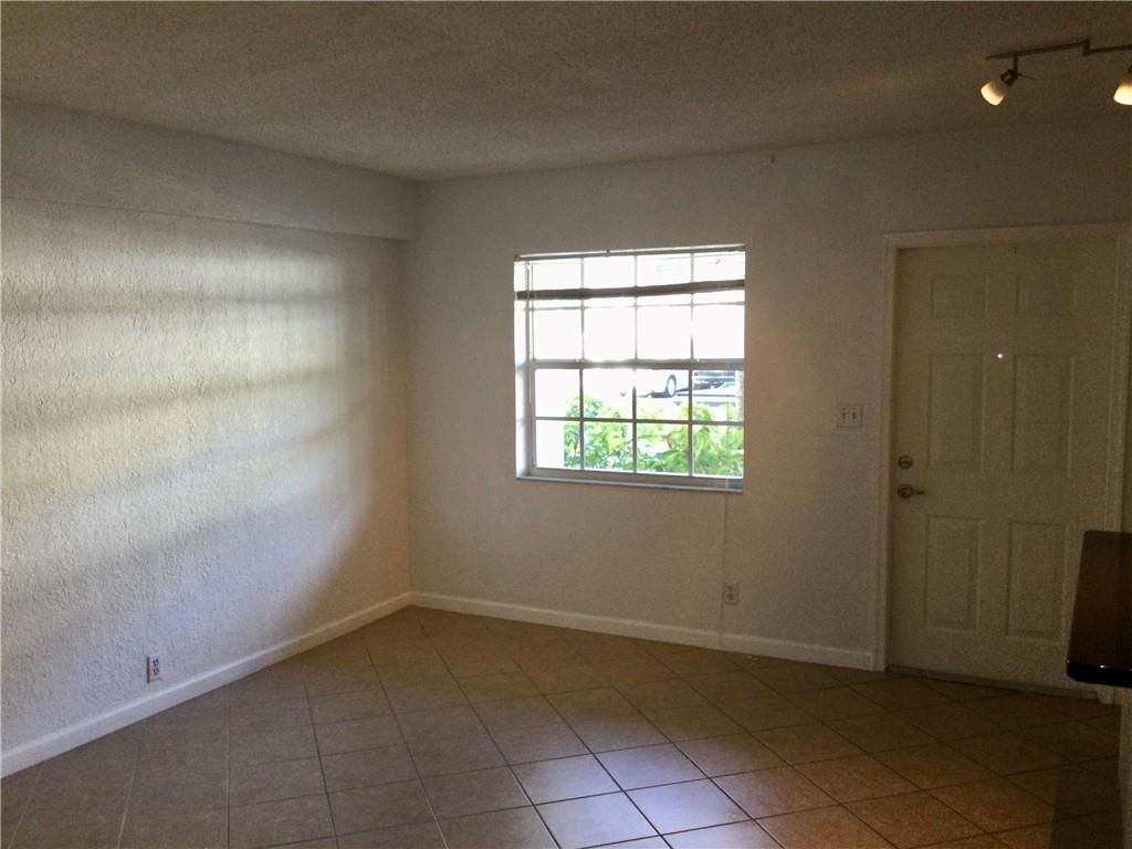 The Grove At Wilton Manor - Residential Lease