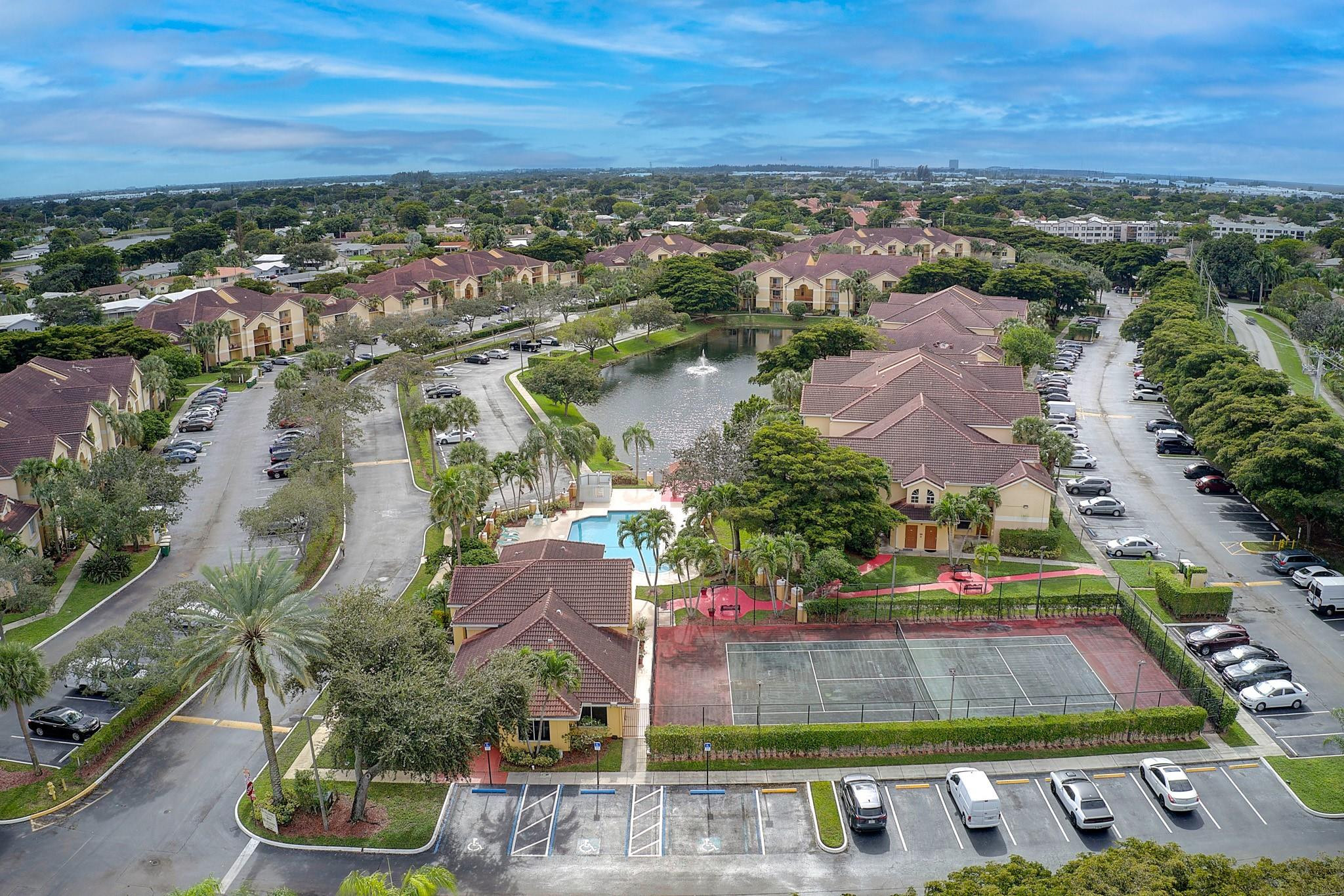 South Palm Place Condo - Residential Lease