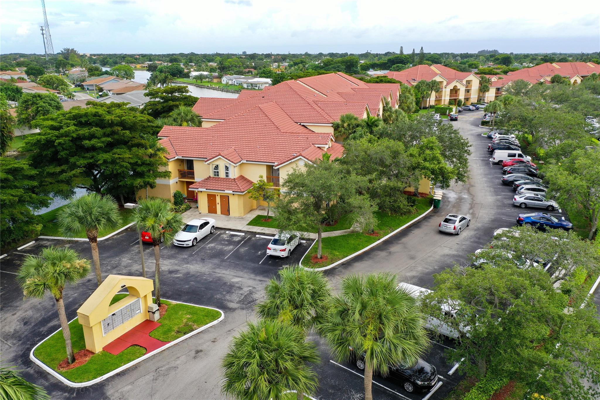 South Palm Place Condo - Residential Lease