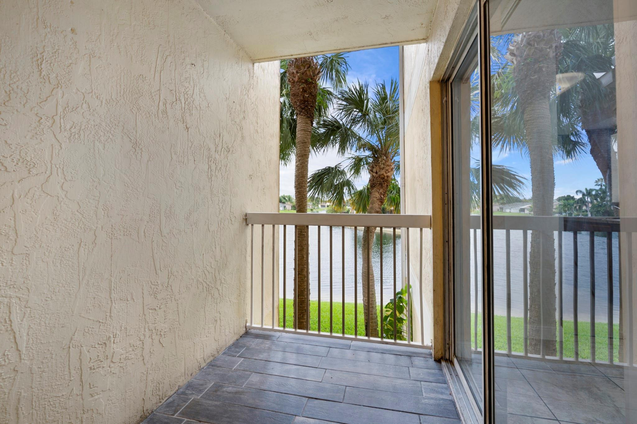 South Palm Place Condo - Residential Lease