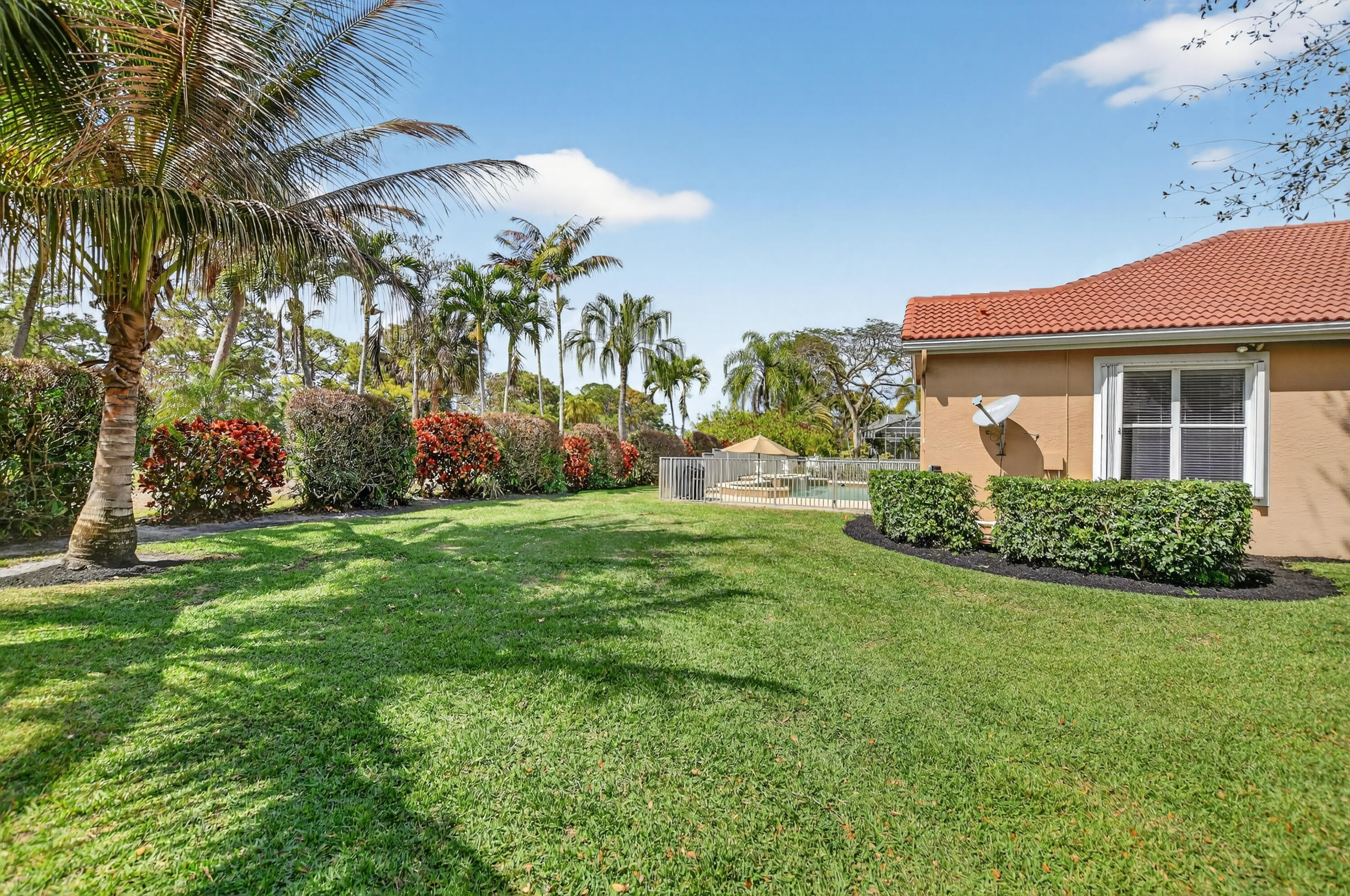 BINKS FOREST OF THE LANDINGS AT WELLINGTON - Residential