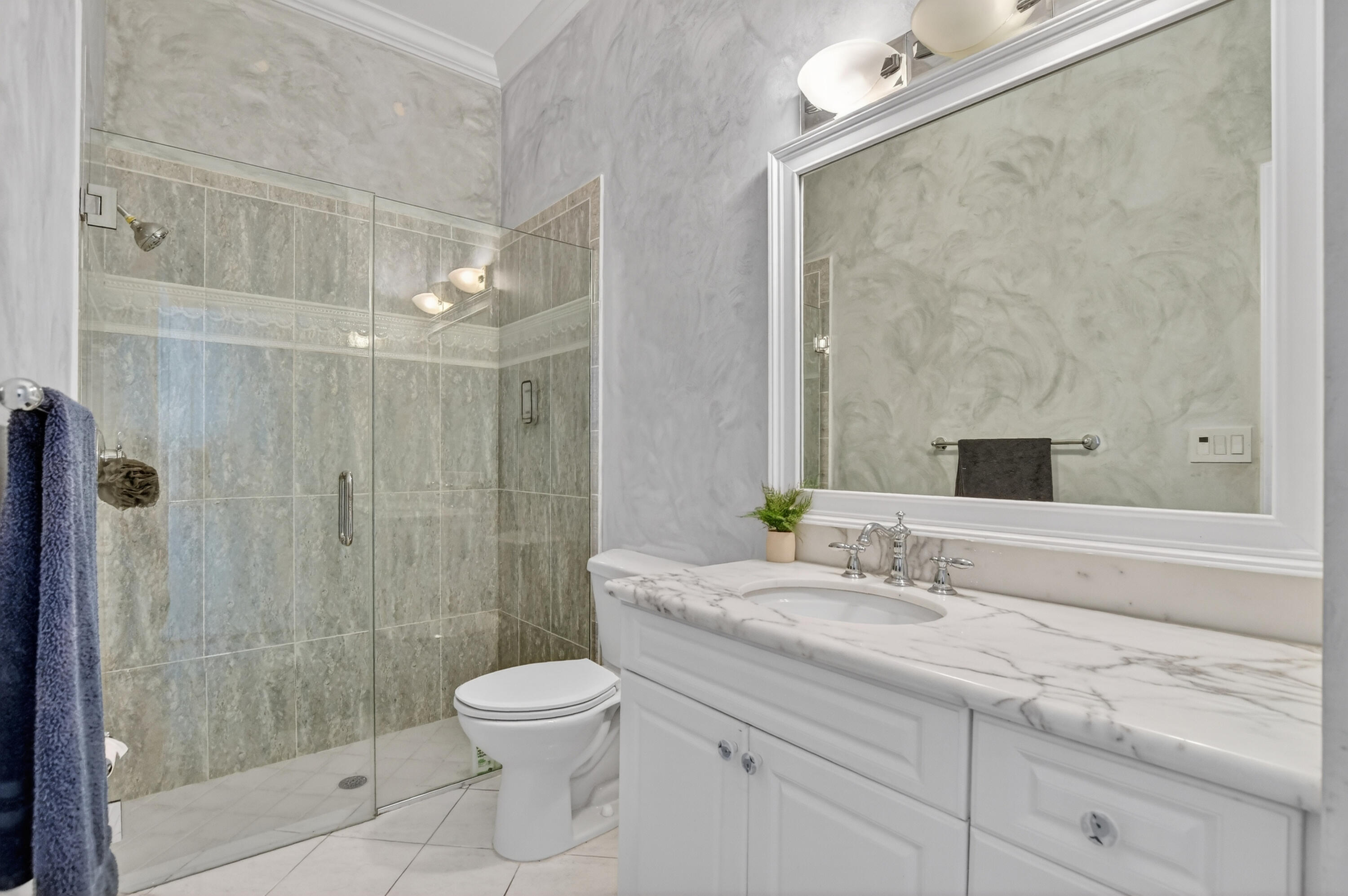 BINKS FOREST OF THE LANDINGS AT WELLINGTON - Residential