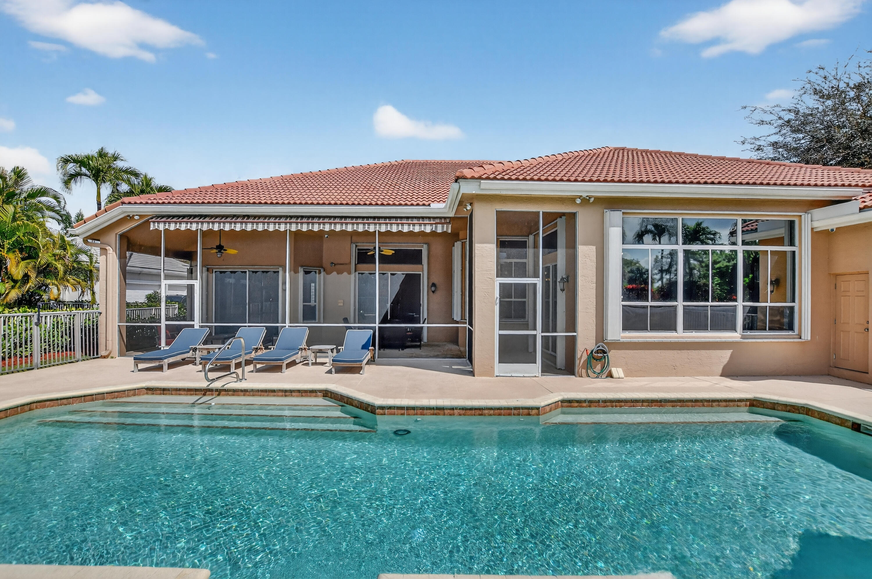 BINKS FOREST OF THE LANDINGS AT WELLINGTON - Residential