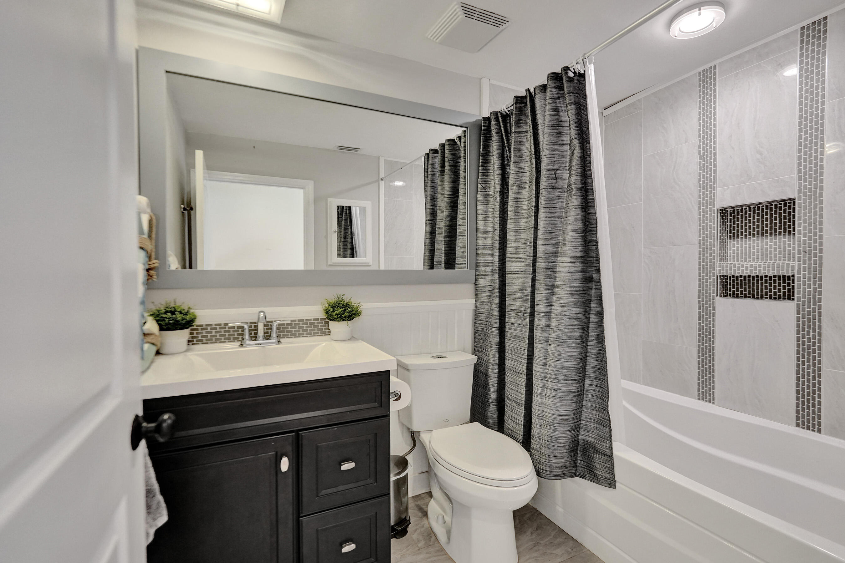 CORAL SPRINGS COUNTRY CLUB WEST - Residential