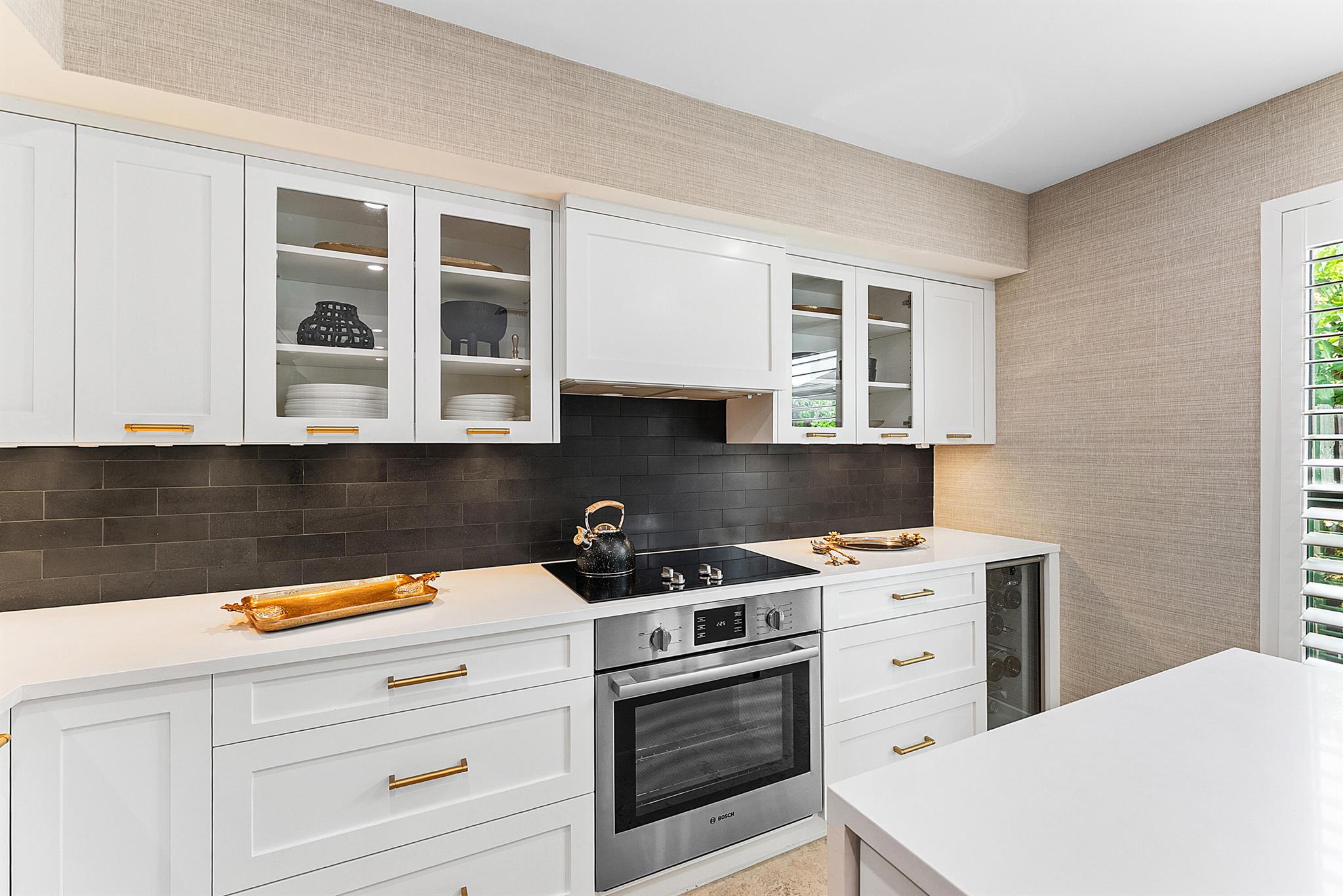 JARDIN DEL MAR COND - Residential