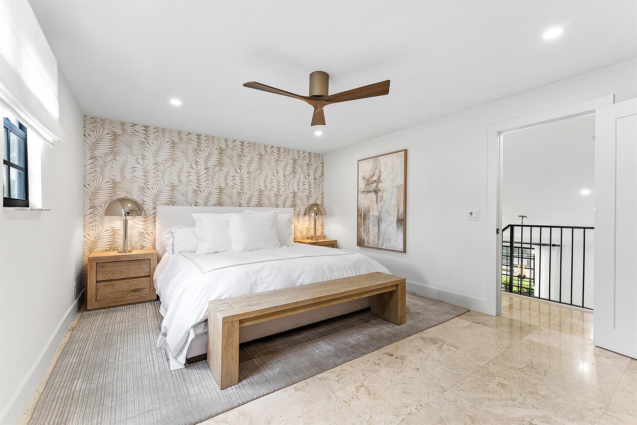 JARDIN DEL MAR COND - Residential