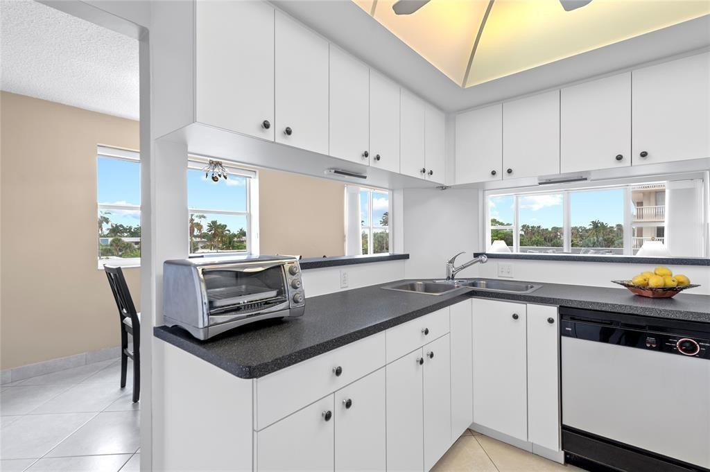 4010 Galt Ocean Drive 312