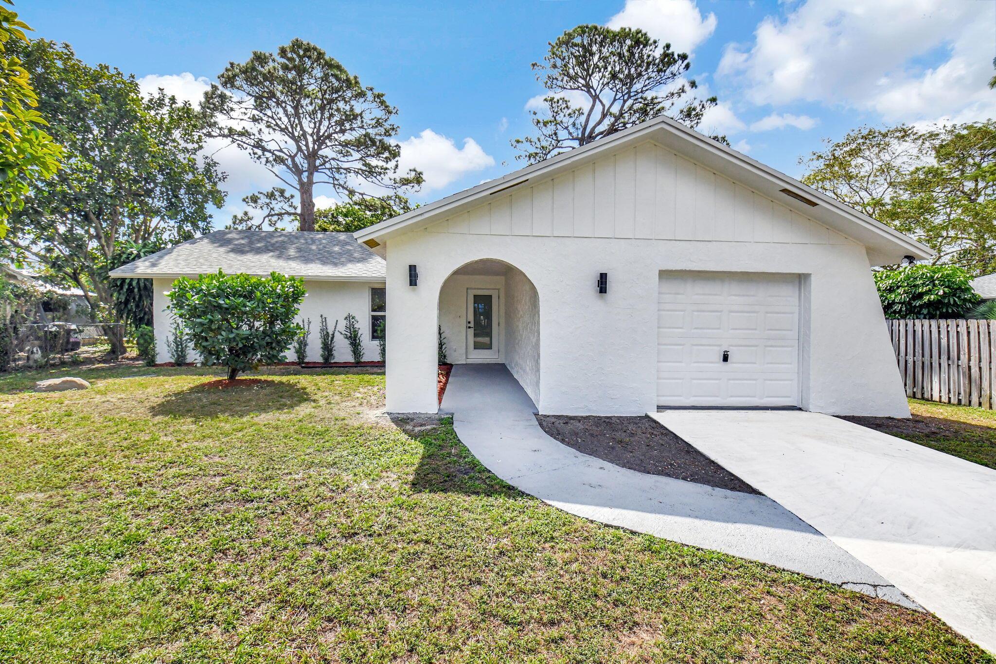 5456 Sunrise Boulevard