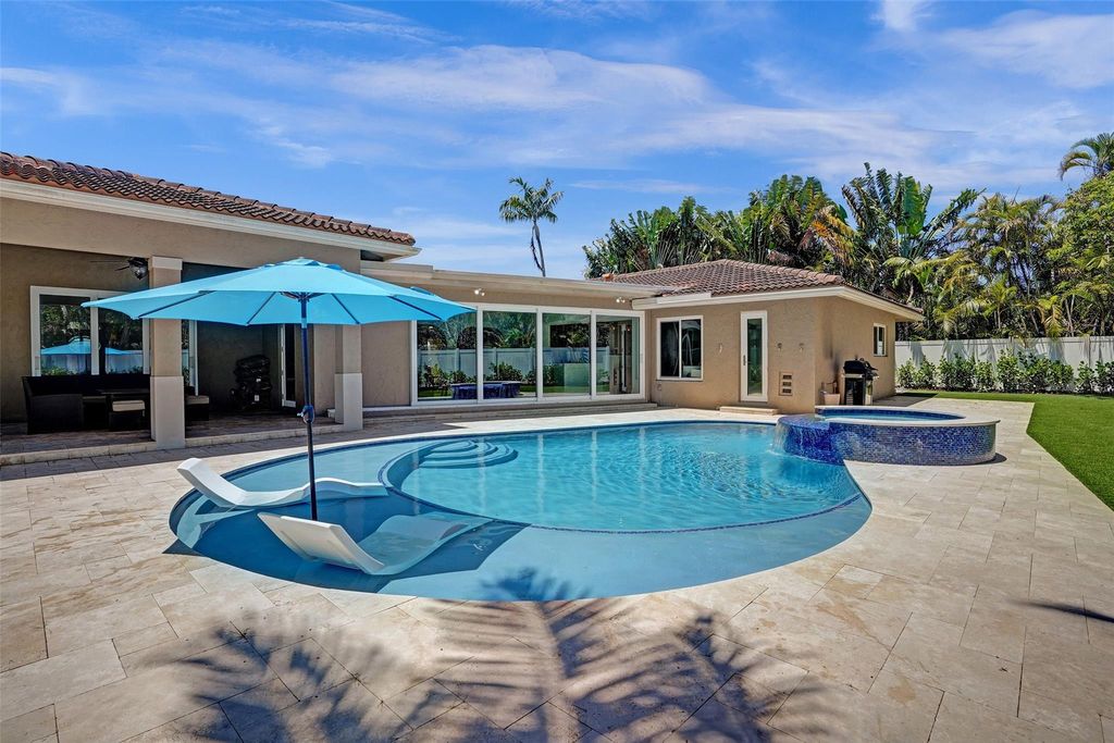 Photo of 1471 SW 14th Street, Boca Raton, FL 33486 (MLS # F10520773)