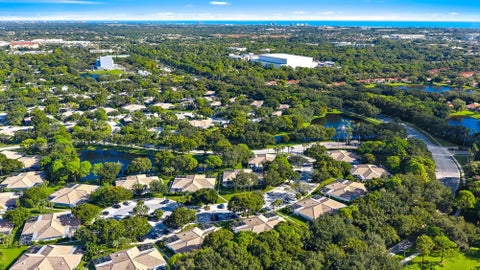 Tiny photo for 11403 Myrtle Oak Court, Palm Beach Gardens, FL 33410 (MLS # B26090540)