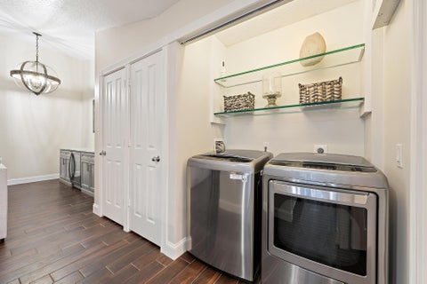 Tiny photo for 11403 Myrtle Oak Court, Palm Beach Gardens, FL 33410 (MLS # B26090540)