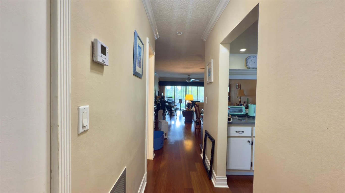 1200 SW 12th Street 305