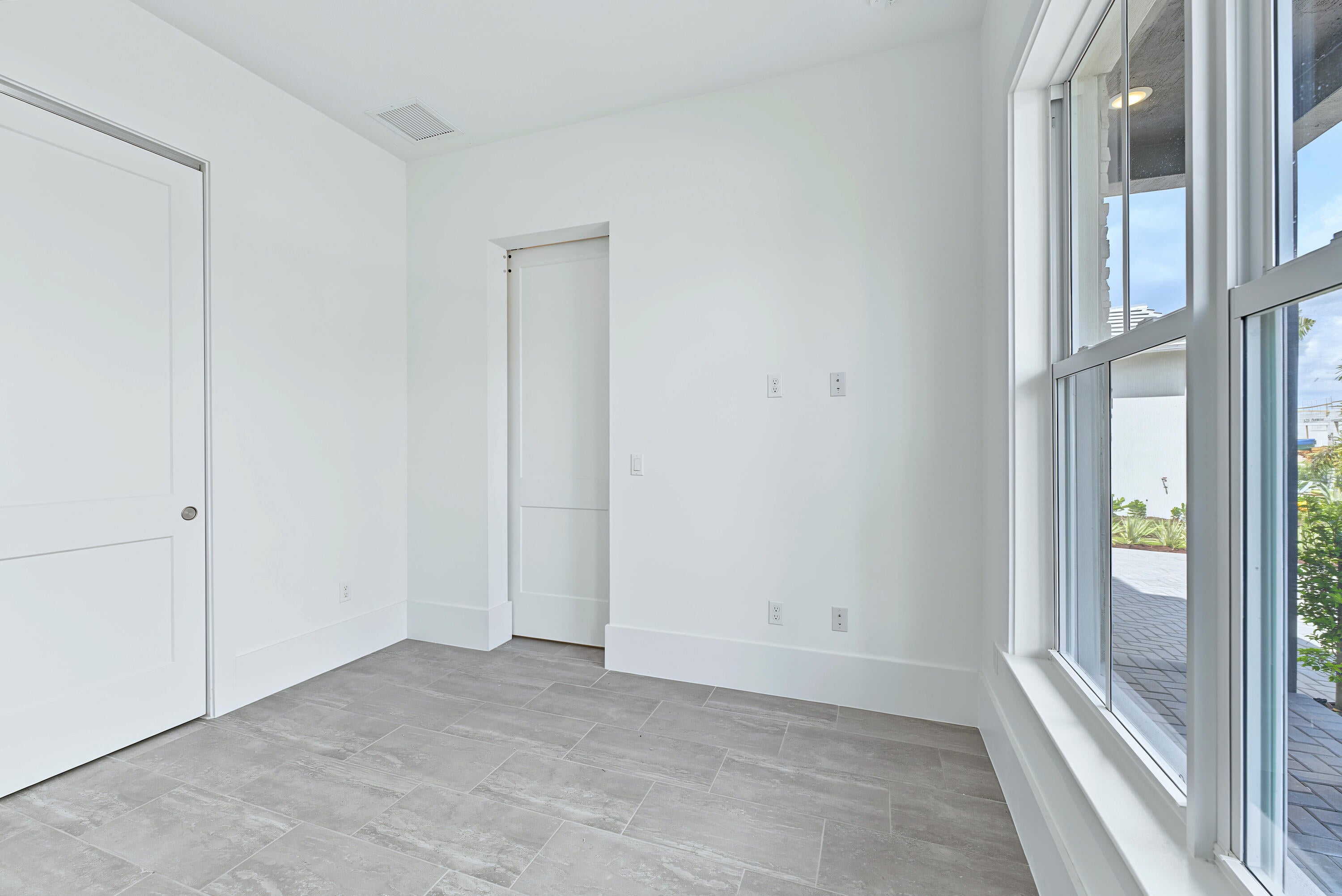 138 Parkside Way 10
