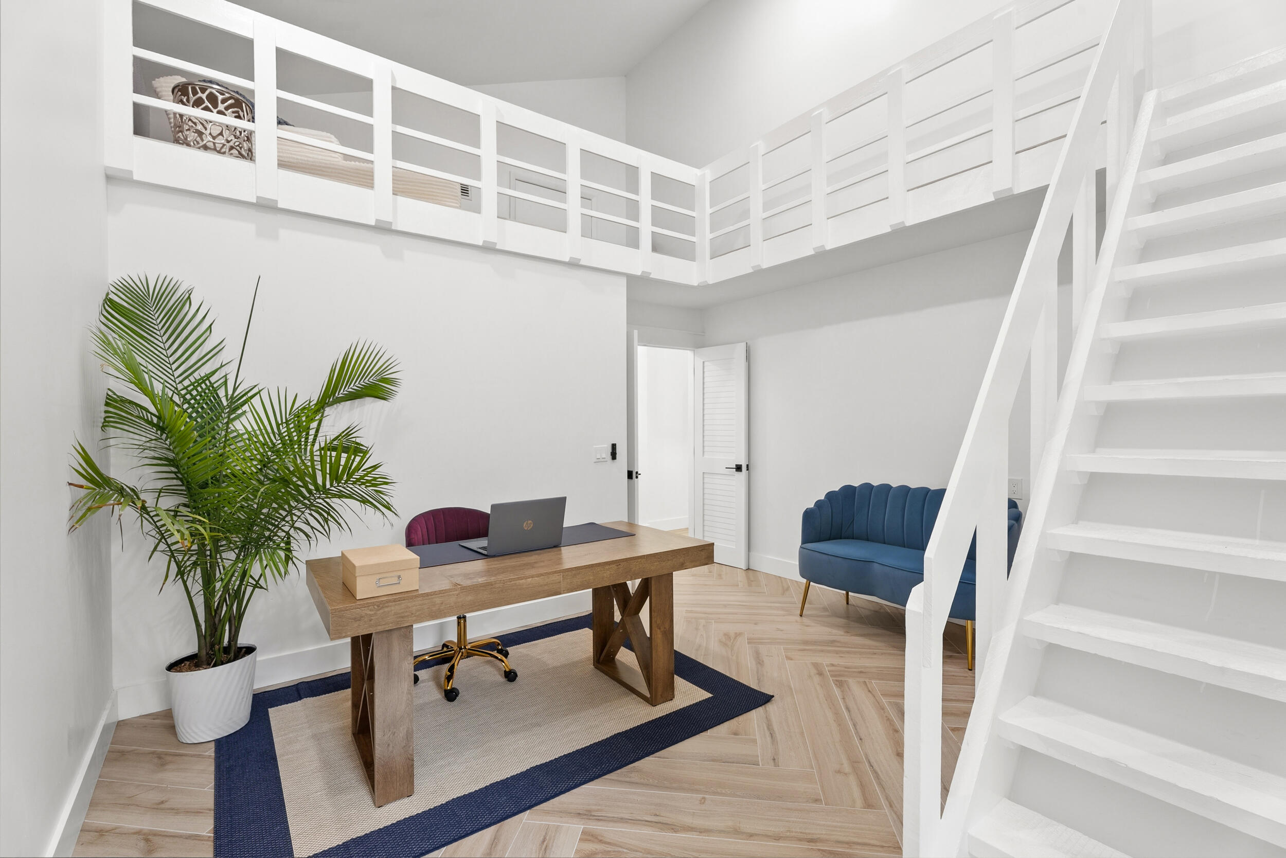 RIVER - Residential