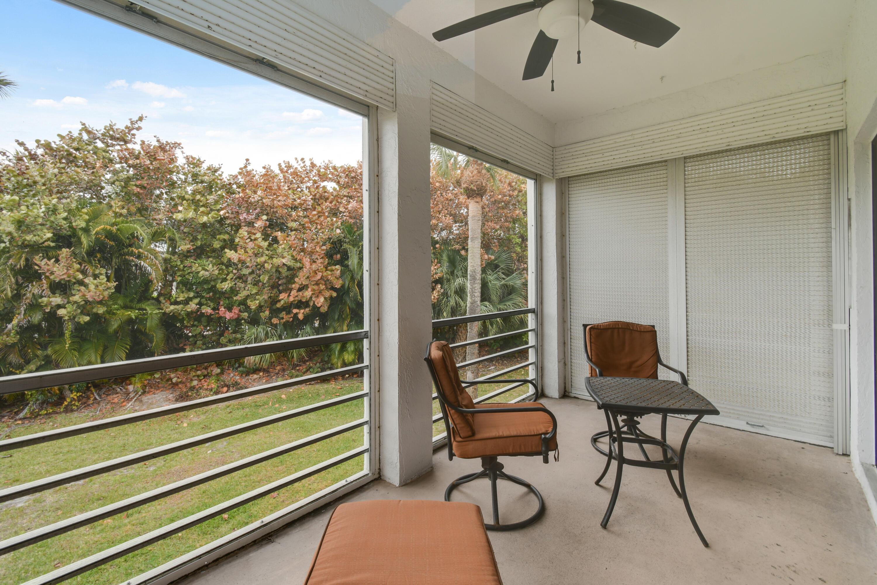 OCEAN PARKS CONDO - Residential