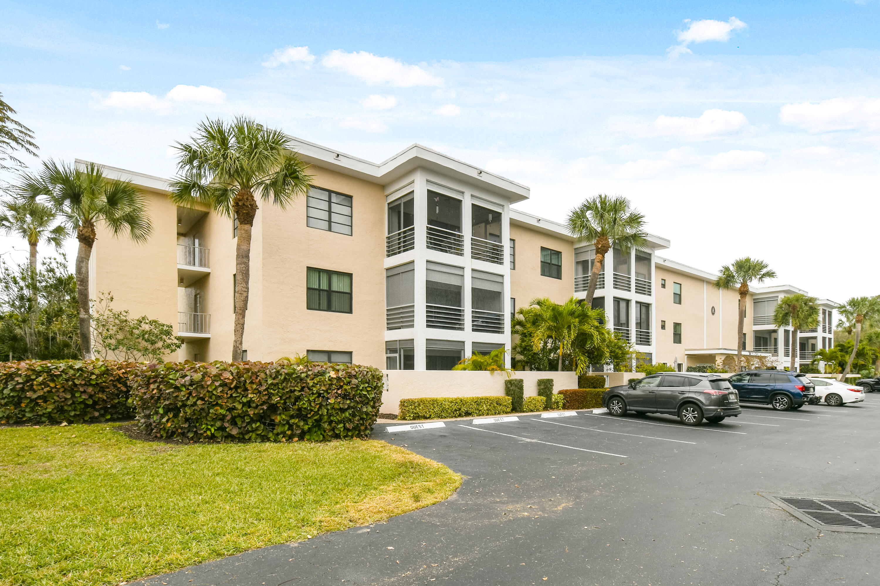 OCEAN PARKS CONDO - Residential