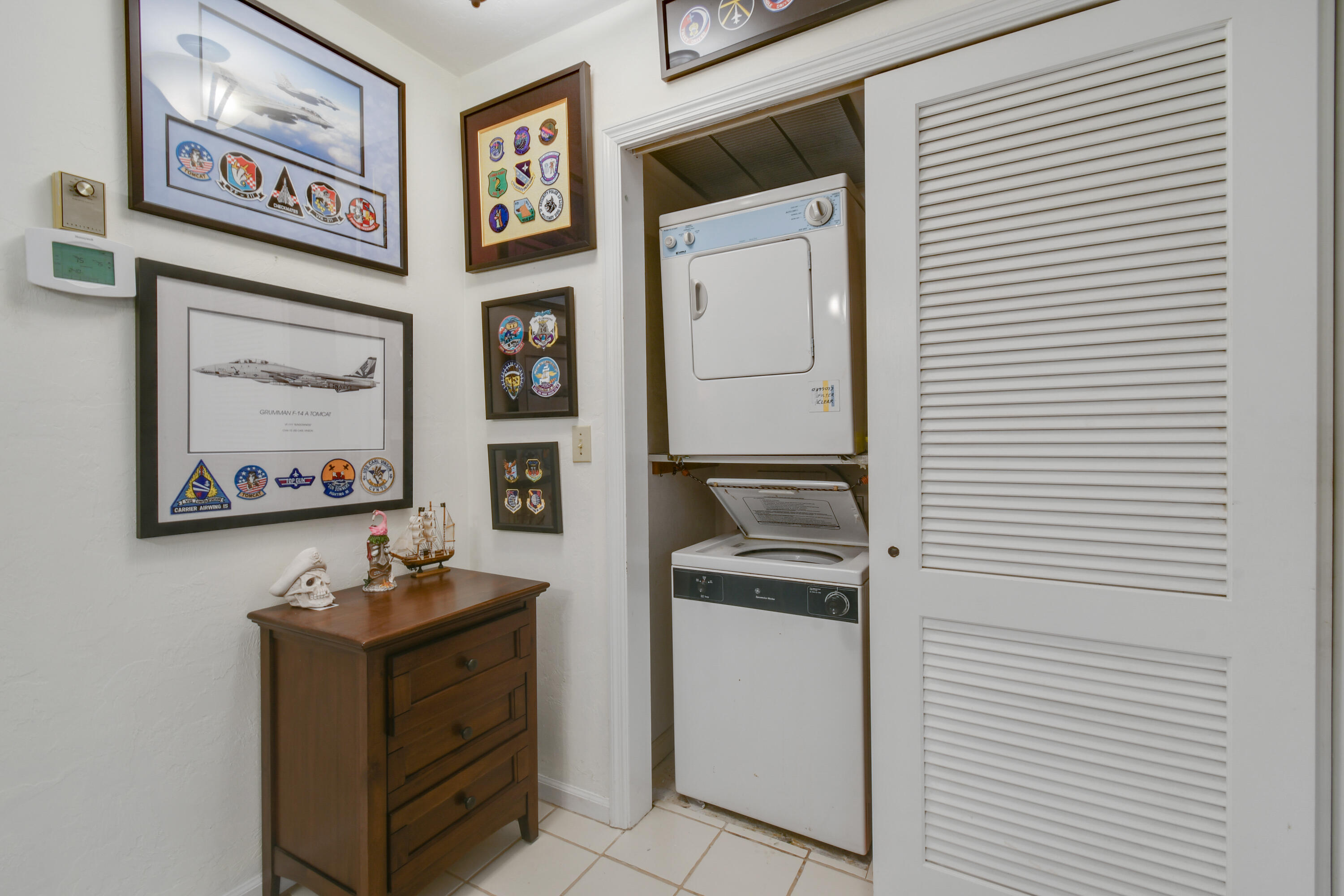 OCEAN PARKS CONDO - Residential