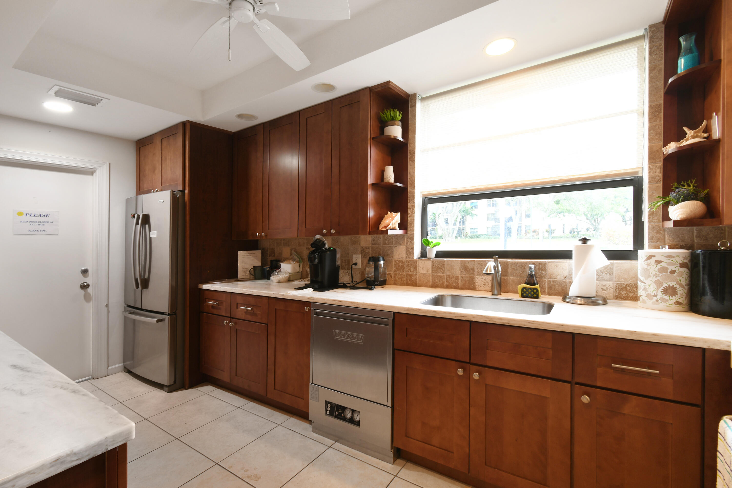 OCEAN PARKS CONDO - Residential