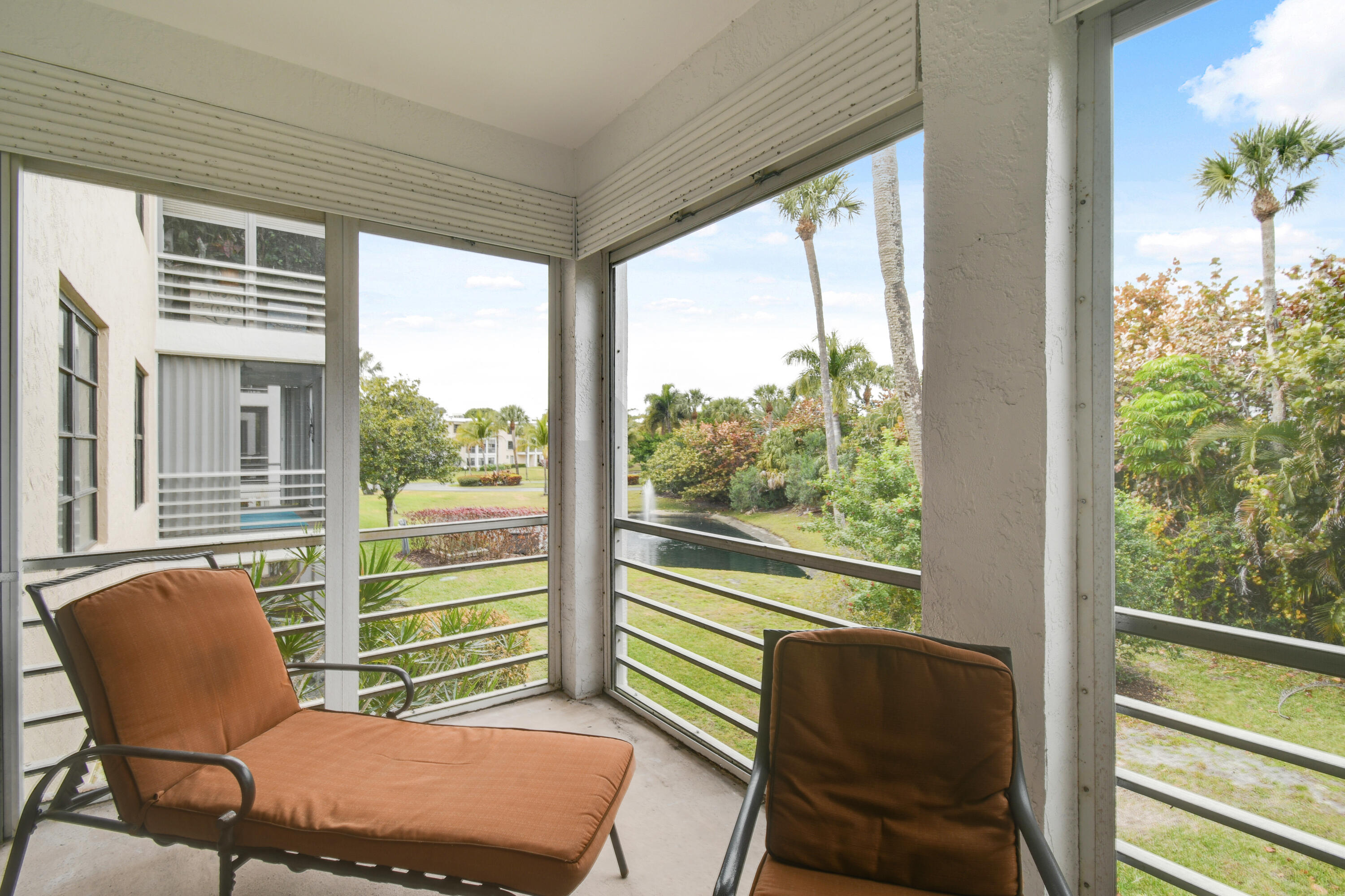 OCEAN PARKS CONDO - Residential