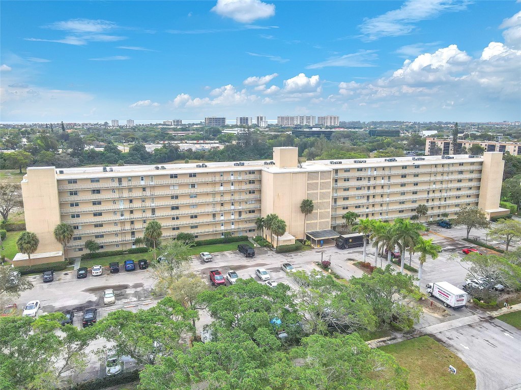 BOCA TEECA - Residential