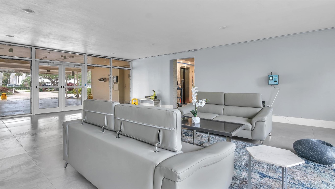 BOCA TEECA - Residential