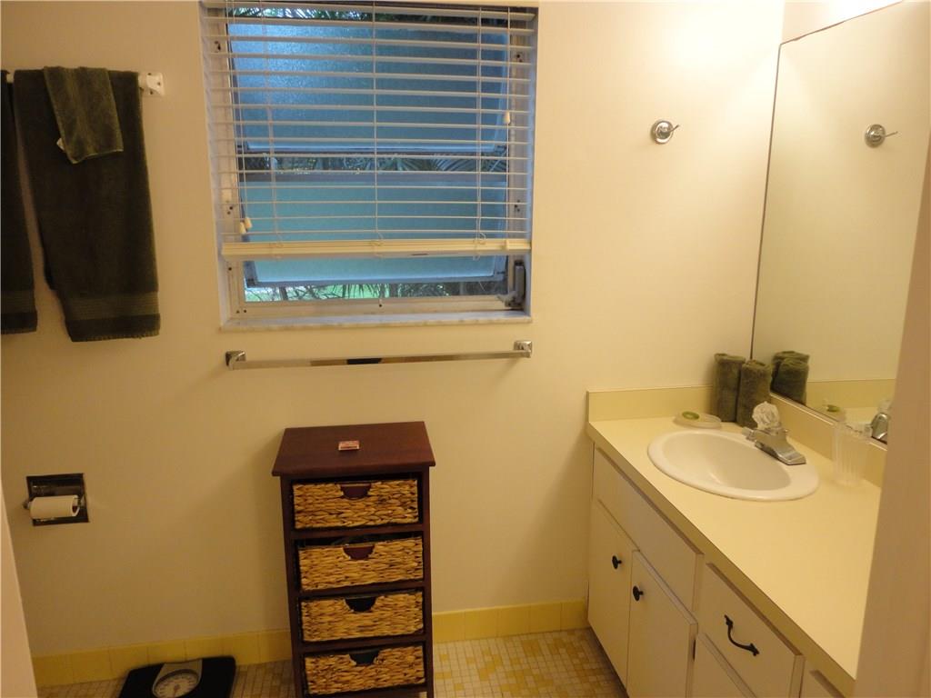 Greens Sub 19-18 B - Residential Lease