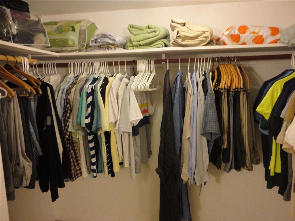 Greens Sub 19-18 B - Residential Lease