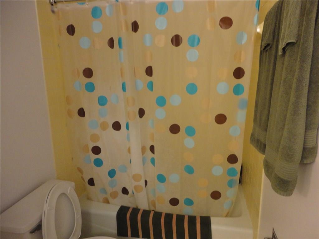 Greens Sub 19-18 B - Residential Lease