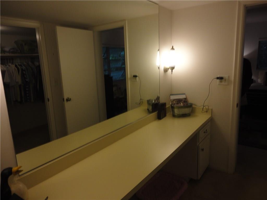 Greens Sub 19-18 B - Residential Lease