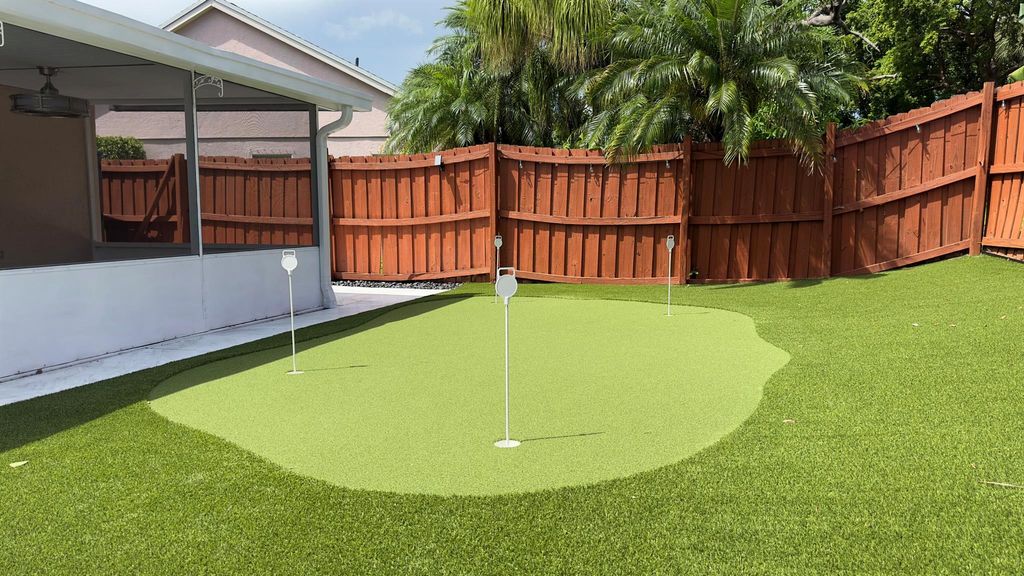 Photo of 6 Misty Laurel Circle, Boynton Beach, FL 33436 (MLS # R11022424)